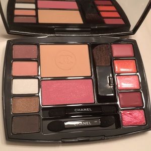 Chanel travel makeup palette